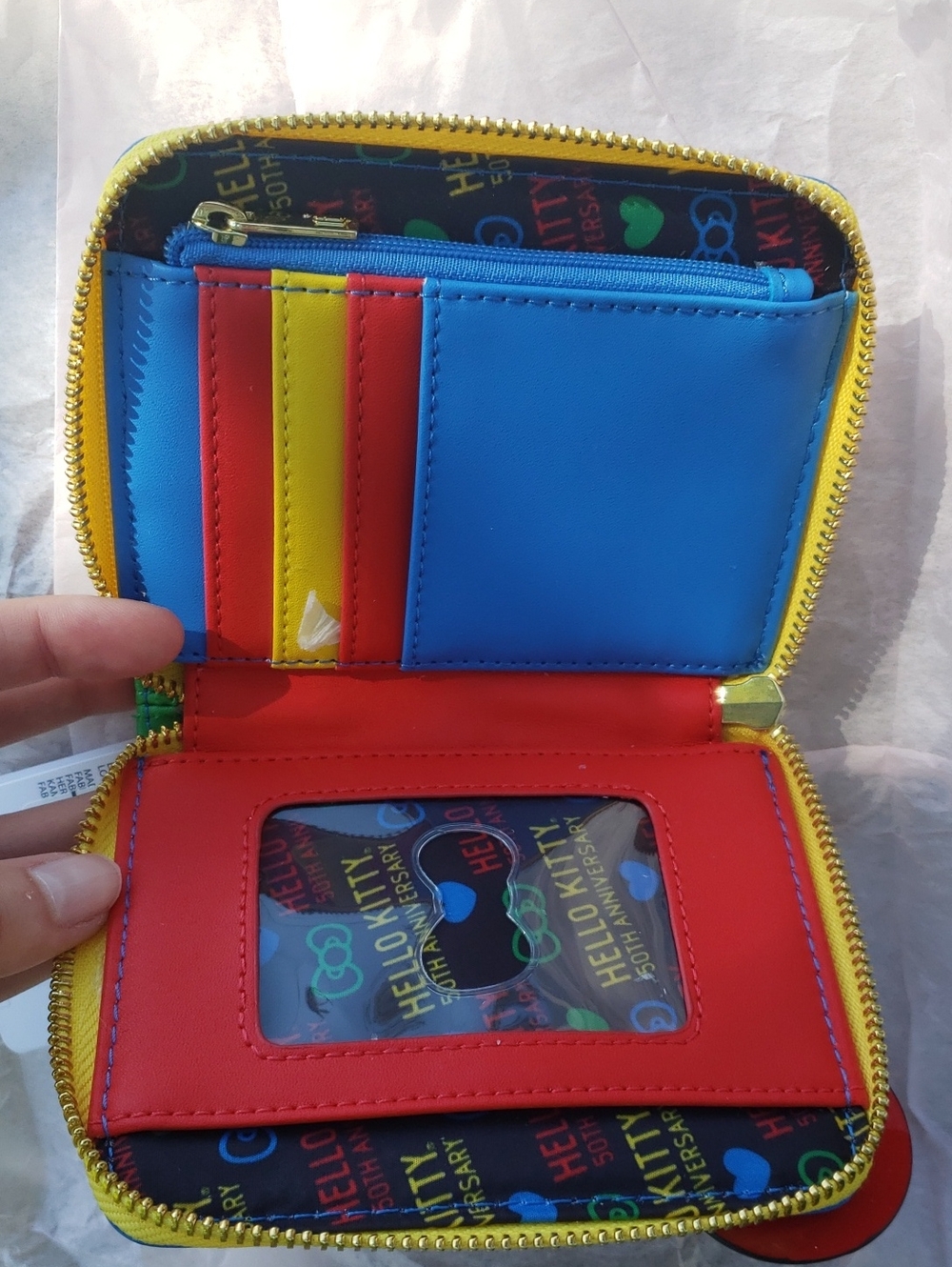 Sanrio Loungefly Hello Kitty Colorful Rainbow Zip Wallet 50th Anniversary - Picture 4 of 5
